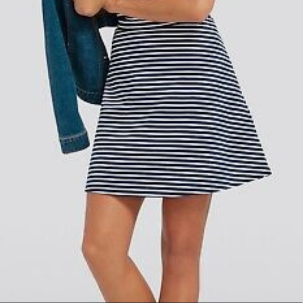 Draper James Navy Sailor Stripe Ponte Skirt (Size: L)